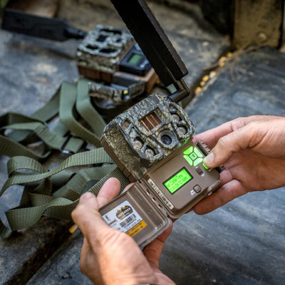 Caméra de chasse cellulaire "Defender Pro HD" sans fil haute résolution – Browning