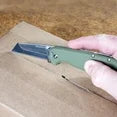 Folding knife with replaceable Razor SX3 and SX5 blades - Outdoor Edge